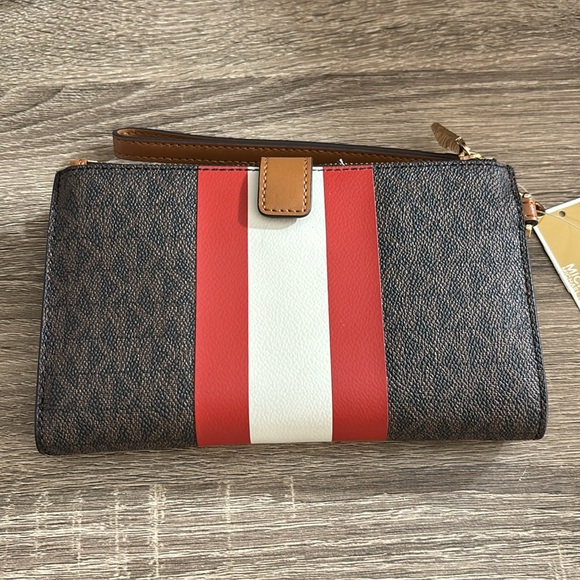 MK Adele Logo Stripe Smartphone Wallet NWT - Picture 2 of 7